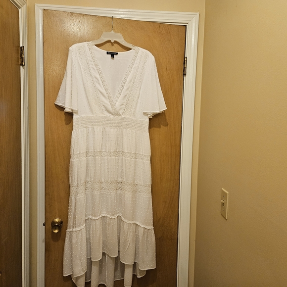 INC International Concepts Dresses & Skirts - INC International Concepts White V-Neck Flutter Sleeve dress